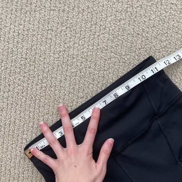 LULULEMON Break Free Tight 25” High Rise Black Nulux Size 4 Leggings Like New - Picture 11 of 16